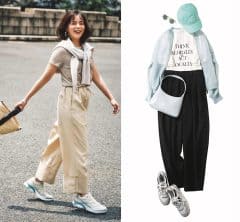 キレイめ派40代の【スニーカー×パンツコーデ】秋のレジャーや運動会に！