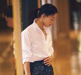 デニムに重ねるだけで今っぽい！ドラマティックな【新顔スカート】にチャレンジ