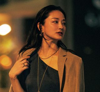 【オールインワン×肩掛けJK】背伸びしたオシャレで普段行かない街に降り立って