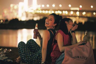 忙しママ達の間で流行の兆し！「夜ピクニック」おすすめコーデ〈２選〉