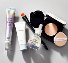 肌のアラを程よく隠して、素顔風メークが完成！〈ヘア・メーク厳選ベース５選〉