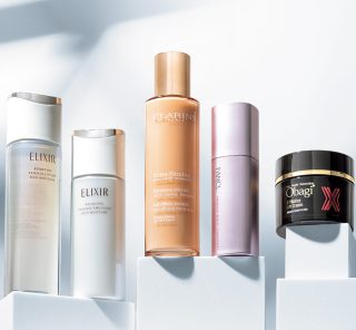 たるみケアは夜だけでなく朝から！４０代ダメージを巻き戻す〈朝から渾身美容５選〉