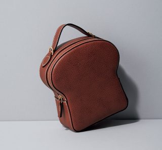 〈チームSTORYリアルで欲しい！〉この秋、一点狙い撃ち！絶対に映える靴・バッグ・小物【５選】