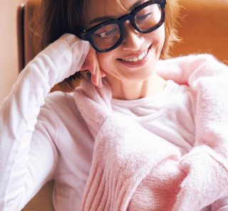 「可愛い」より「ストレスフリー」。40代が本当に着たい服とは