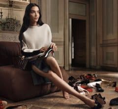 【フェラガモ】アイコンシューズ「ヴァラ」の最新コレクションをポップアップストアで先行発売