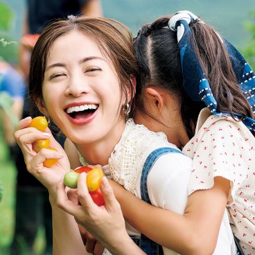 高垣麗子｜「新しい40代」のためのファッション＆ライフスタイル誌 [STORY]