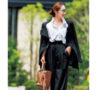 〈関西名古屋スナップ〉寒い日も暑い日も重宝。端境期も迷わない！白シャツコーデ〈４選〉