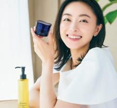 「落とす」「眠る」それだけでいい！翌朝に差がつく【夜のスキンケア】