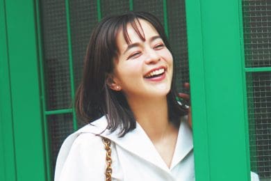 【パンプス】を秋冬素材に“衣替え”してデニムコーデに季節感を