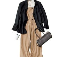 コンサバ化しすぎないオフィスコーデは〈ワイドパンツ〉がお役立ち！〈３選〉