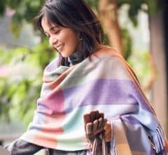 〈加藤ローサさんと秋オシャレ〉秋の休日は、リラックスしてはける【上品ゆるパンツ】