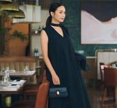 ボーナスで投資した「黒ワンピース」で会社のパーティに【年末特別エッセイ③】