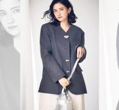 シンプルだけど着映える【ひとクセアウター】であか抜ける〈３選〉