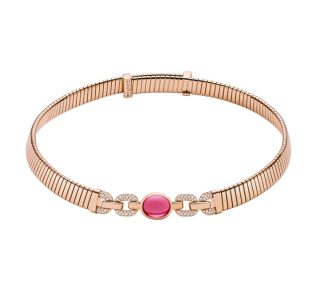 【ブルガリ 表参道】がグランドオープン！限定ネックレスもお目見え