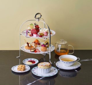 ホリデーシーズンは【マルニ カフェ】へ！限定アフタヌーンティー＆パフェが登場