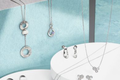 ホリデーを彩る【プラチナ・ウーマン】新作ジュエリーを自分ご褒美に