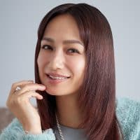 モデル・佐田真由美さん