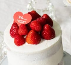 【RHC カフェ】今年のクリスマスケーキは、素材にこだわった“シンプルで最高”がテーマ!