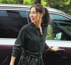 きちんと見えも子どもウケも◎ NOT黒づくめな【ほぼ黒送迎コーデ】