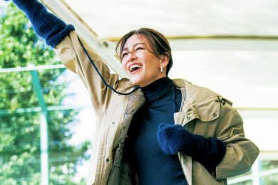 【着脱可能なベスト付きアウター】で“外は寒いけど中は暑い”問題をクリア