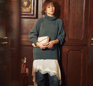 冬コーデのマンネリ打破にも◎「レースキャミ重ね」で手持ちアイテムをドレスアップ