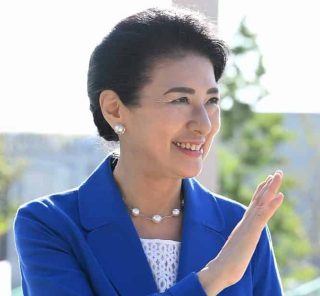 ＜祝・62歳＞皇后雅子さま【特別カット集】気品あふれるお人柄とファッションをプレイバック