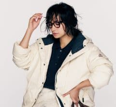 ステッチレスで主役スカートにも品よく寄り添う【名品白ダウン】