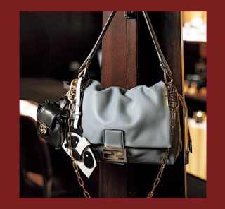 【バレンシアガ、フェンディ】ハイブラバッグに「チャームじゃら付け」、これが最新スタイル！