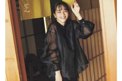 年末の「おめかし服」は、上半身映えする【シアートップス】が大正解！