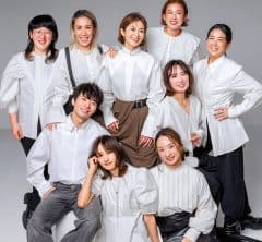 40代が今いちばん着たいブランド【HER.】で、欲しい「白ブラウス」８選