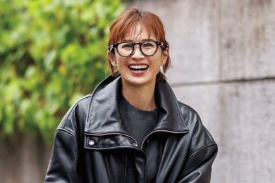 ブーム再燃！【レザーアウター】大人可愛くキマる選びや着こなしのポイントは？