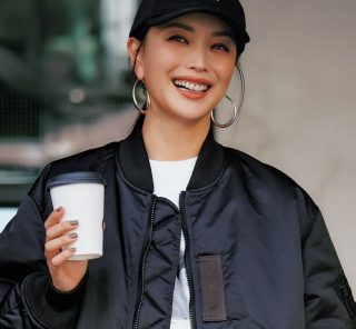 動きやすくて女っぽい【黒ニットタイトスカート】が家族とのお出かけに◎