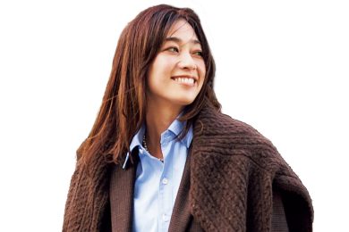 真面目なブラウンの【おじジャケット】はブルー×ホワイトで好感度UP