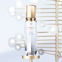 【クレ・ド・ポー ボーテ】美白はついに「遺伝学」の領域へ。究極の美白美容液がシミの根本原因に挑む！