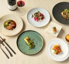 南青山にオープンした隠れ家のようなワインバー&レストランで、本場フランスの洗練されたアペロ体験を!