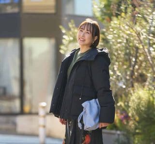 送迎がとにかく楽になった！「ショート丈ダウン」のオシャレコーデ＜SNAP4選＞