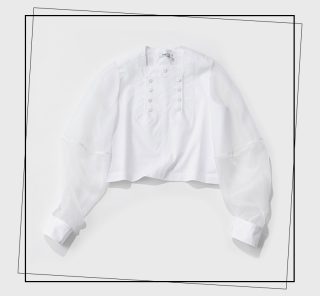 人気スタイリストがベタ惚れ【HYKE】のトップス３選。定番なのに垢抜ける〈ボーダー、ブラウス〉