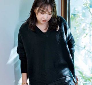 野呂佳代さんは「黒パンツ」をこう着こなす！ 体型カバーもできる“今っぽ”コーデ〈３選〉