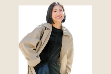 キレイめカジュアル派の春は「ベージュのアウター」が大本命！人気読者SNAP〈３選〉