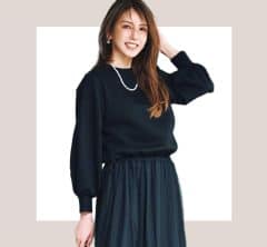 オシャレしたい日こそ、あえて「スウェット」！40代の“キレイめ盛り”正解コーデ〈3選〉