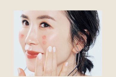 40代の敏感肌に。荒れやすい春の「メーク直し」正解テク