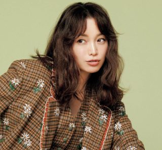 【チェック×フラワー】でHAPPY全開！柄物投入が真冬のオシャレのカンフル剤