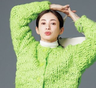 ニットの日、これさえあれば今っぽくなれる【名品タックパンツ】