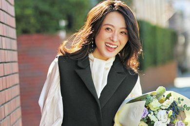 デニム合わせもサマになる【ペプラムジレ】なら卒入式後も大活躍！