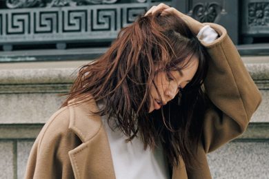 【人気コーデランキングTOP4】40代の冬の終わりをアゲるのは胸アツ名品＆春めきアイテム