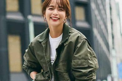 “ロンスカ大好き”40代に！体型がキレイ見えする、相性抜群な「春アウター」３選