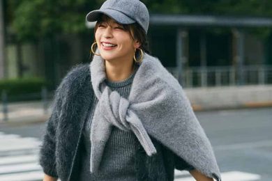 この春は「プリーツスカート」にするだけで一気に今っぽい！40代が垢抜ける〈色〉２選