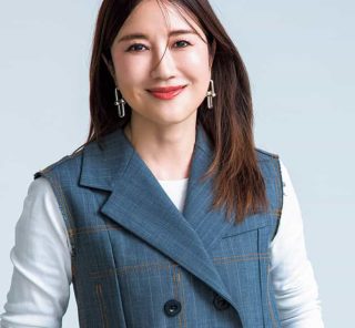 イメージコンサルタント・52歳｜なぜ“似合う服”が大切なのか？「服がブレると自信を失い、人生もブレる」