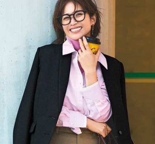 【2026年の仕事運UP】人気占い師が教える“開運コーデ”のカギは「サイズ感」！