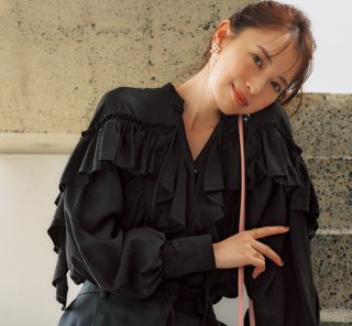 謝恩会やランチに、気張らず盛れる！40代【ぺたんこシューズの春コーデ】最旬４選